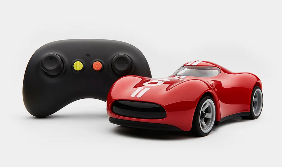 野蛮娃娃 遥控跑车